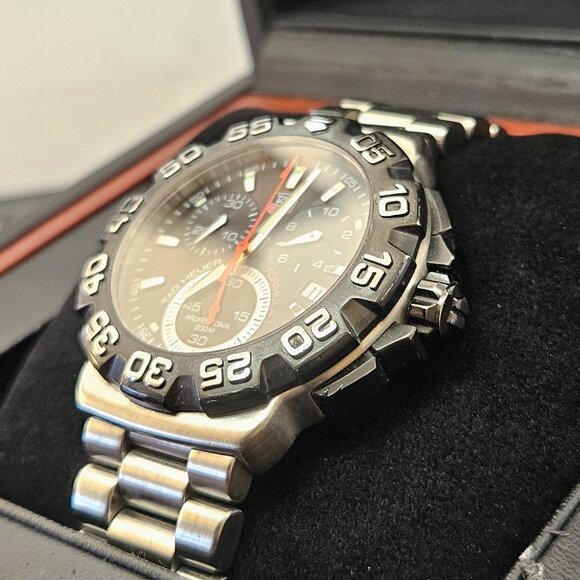 TAG Heuer Mens 40mm F1 Black Dial Chronograph - Picture 5 of 10